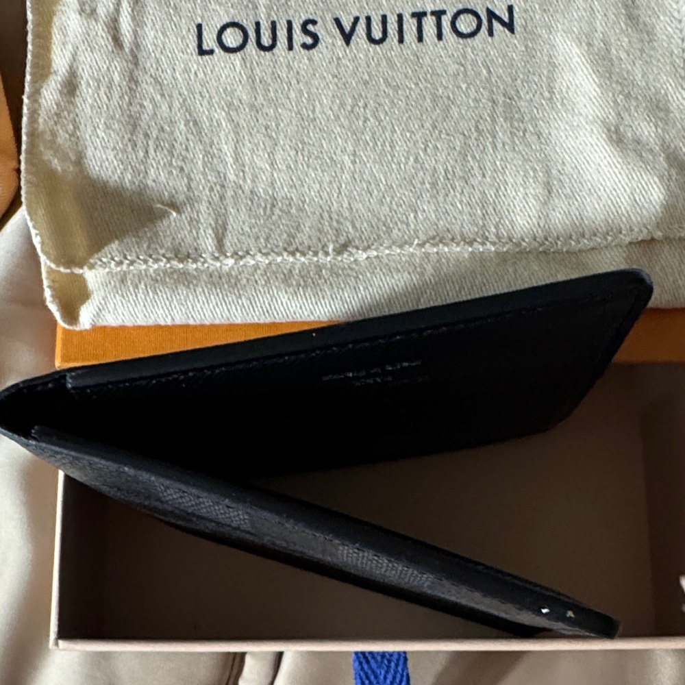 Louis Vuitton Damier Graphite Wallet - Picture 6 of 6